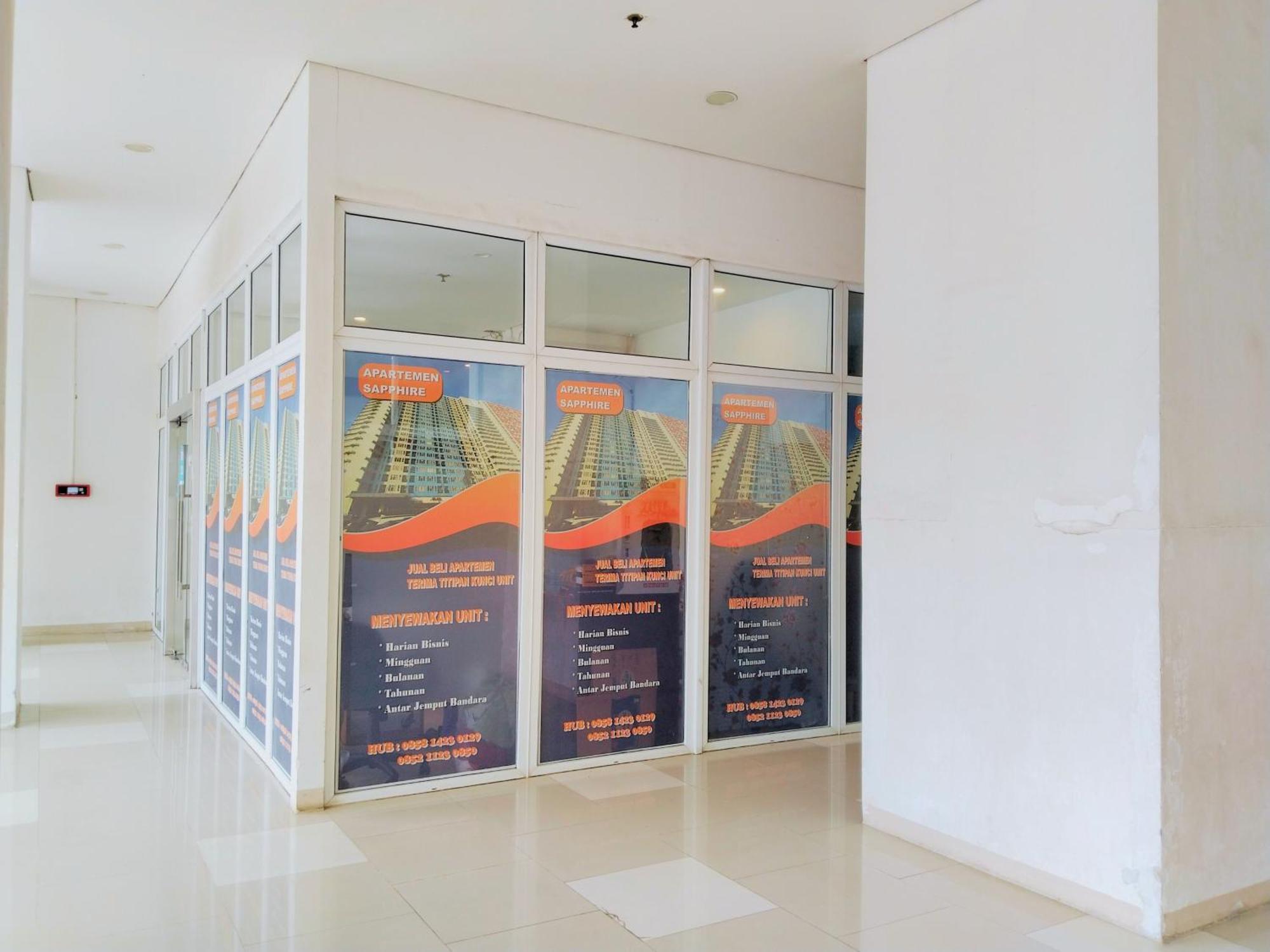 Royale Signature Sapphire Powered By Cocotel Jakarta
