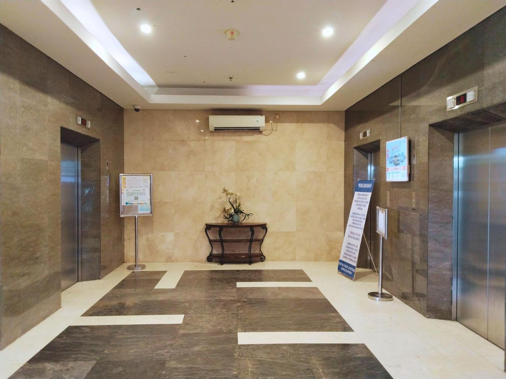 Hotel Royale Signature Sapphire Powered By Cocotel
