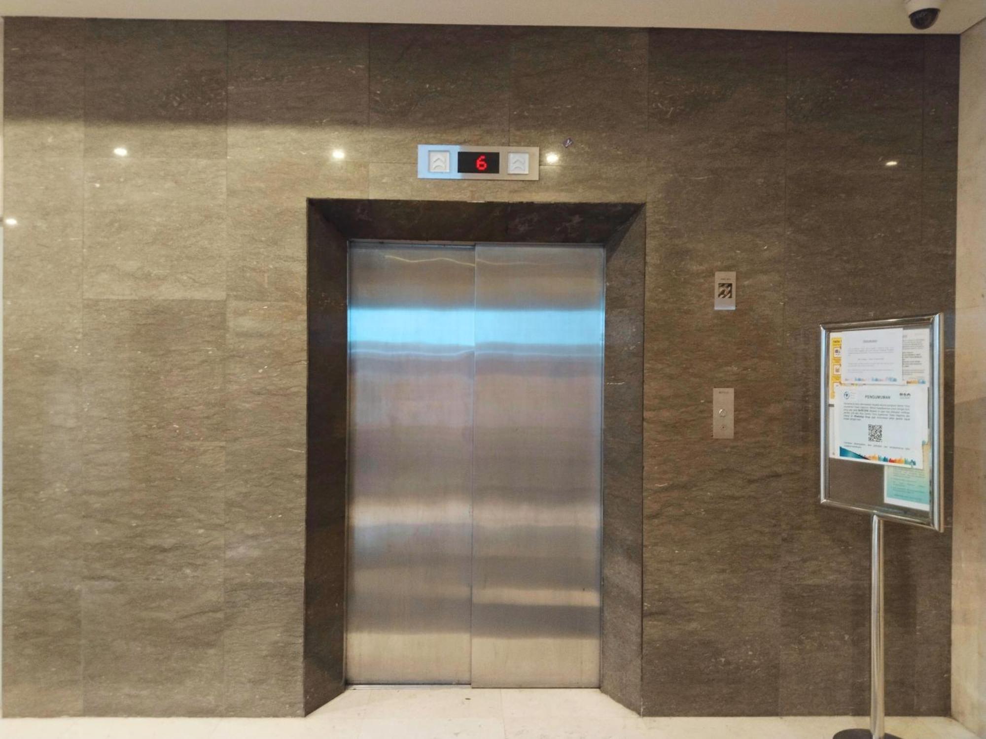 Hotel Royale Signature Sapphire Powered By Cocotel 3*