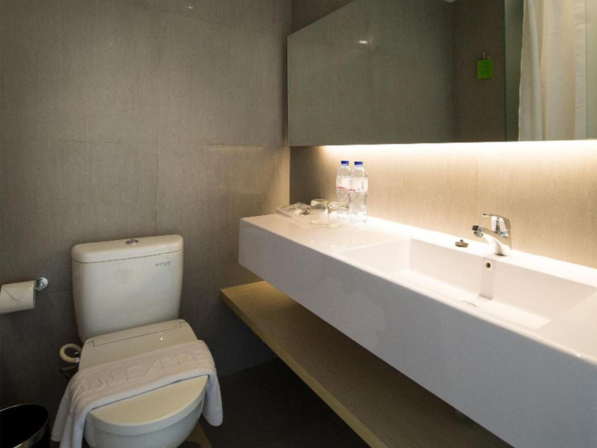 Hotel Zuri Express Mangga Dua Jakarta