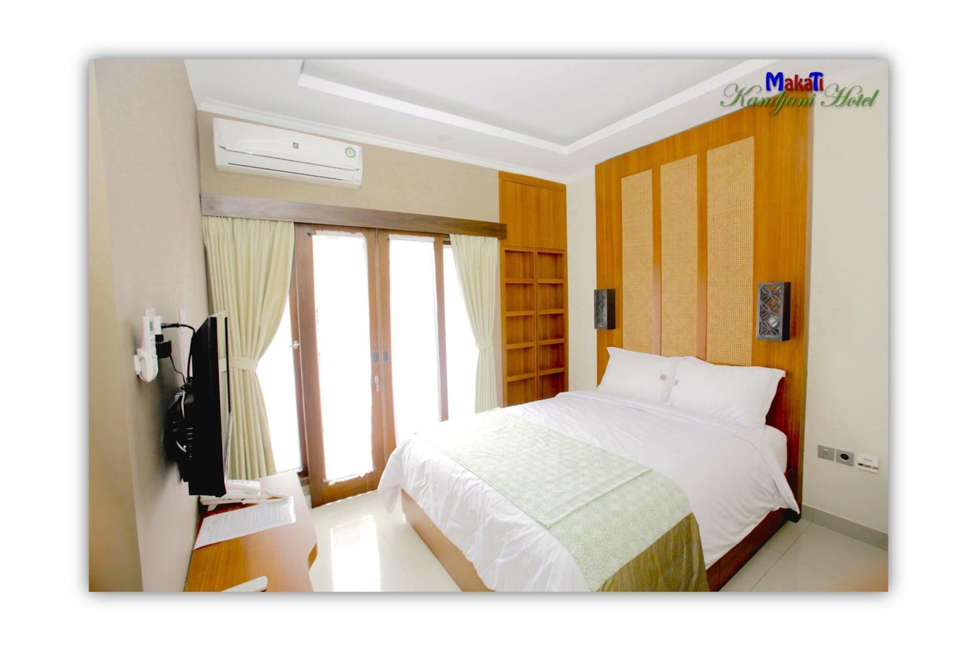 Hotel Makati Depok 3*