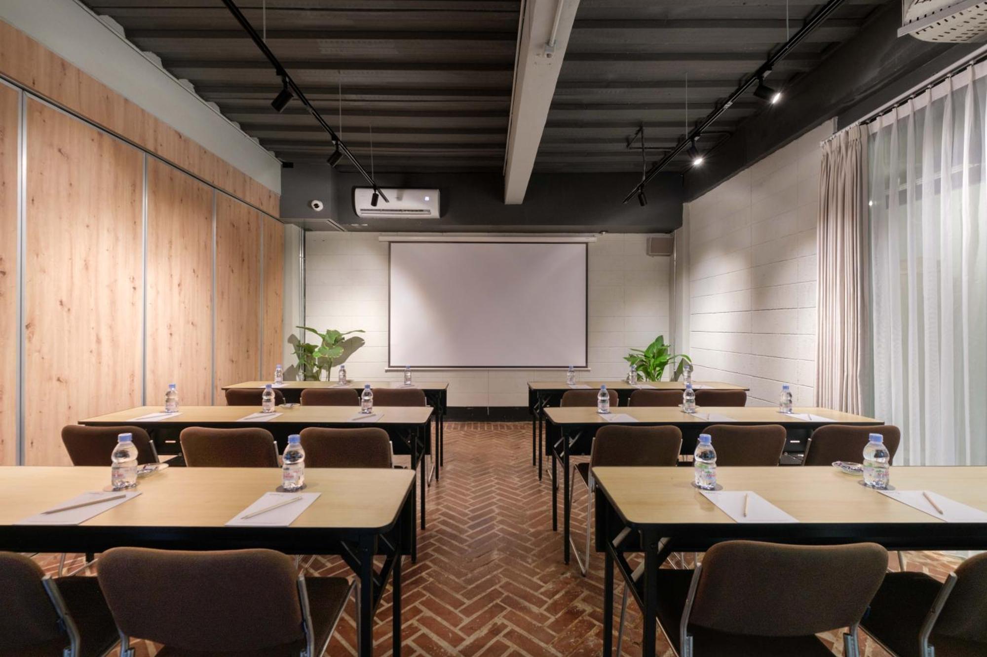 Teduh Simatupang Jakarta
