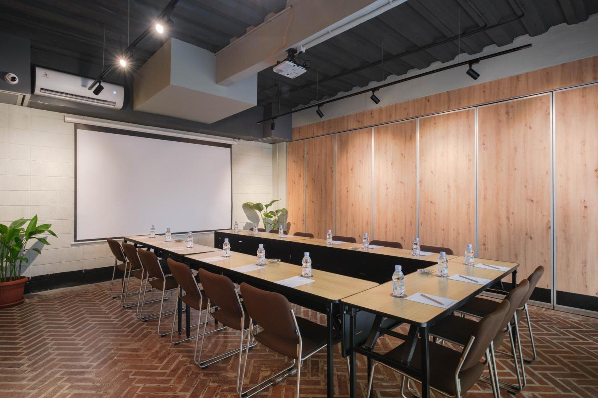 Teduh Simatupang Jakarta