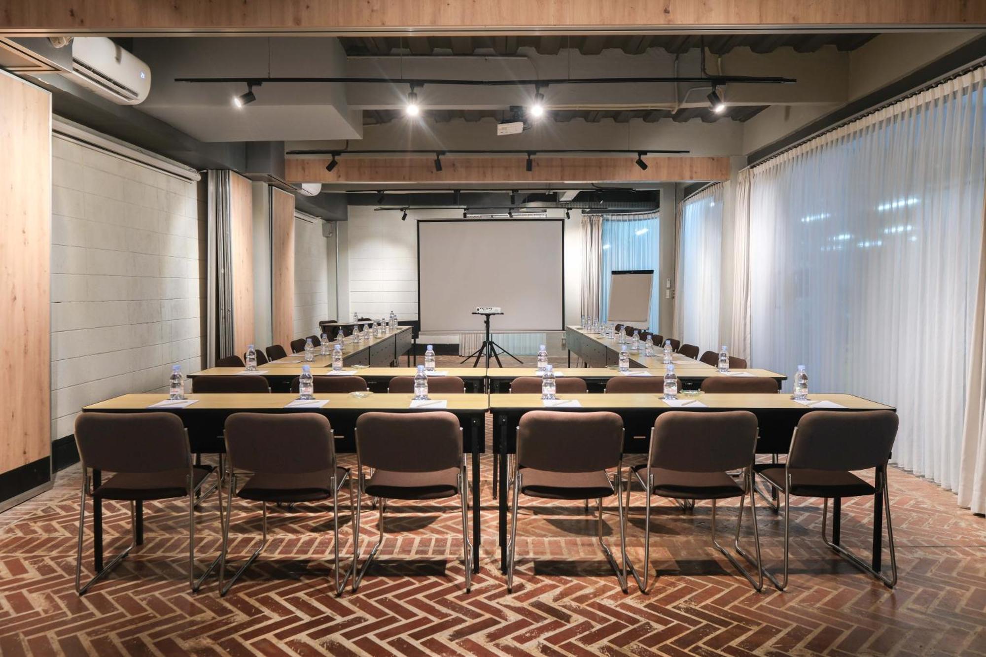 Teduh Simatupang Hotel 3*