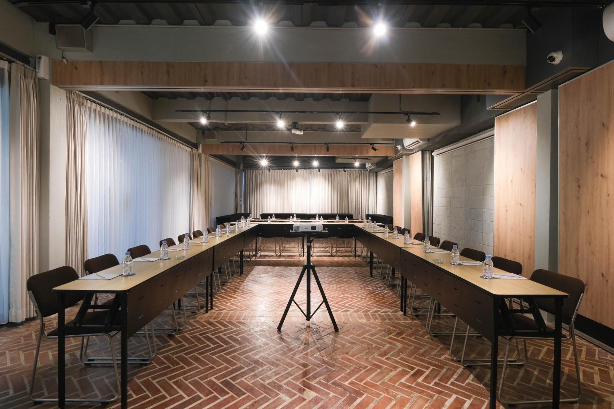 Hotel Teduh Simatupang 3*