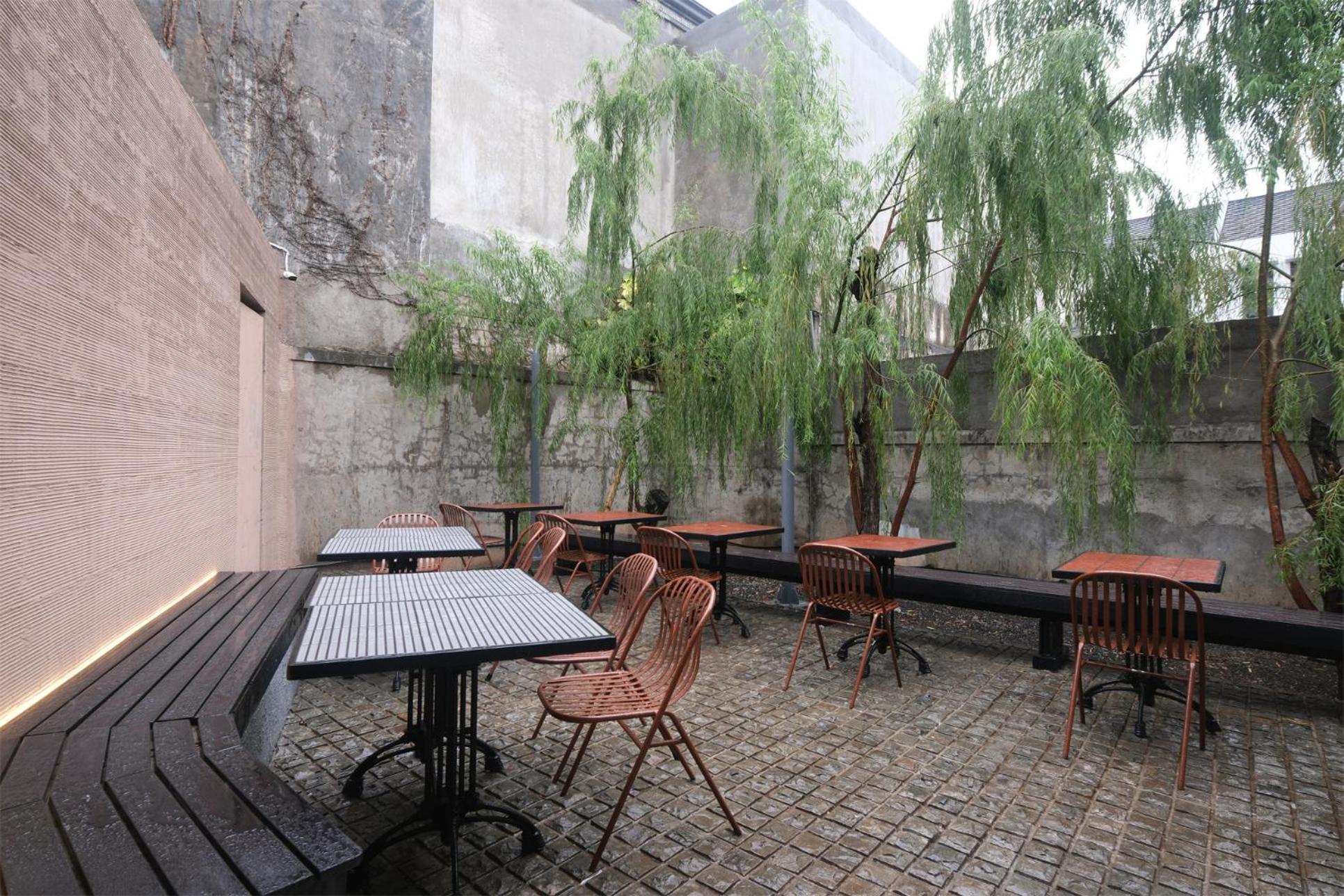 Teduh Simatupang Hotel Jakarta