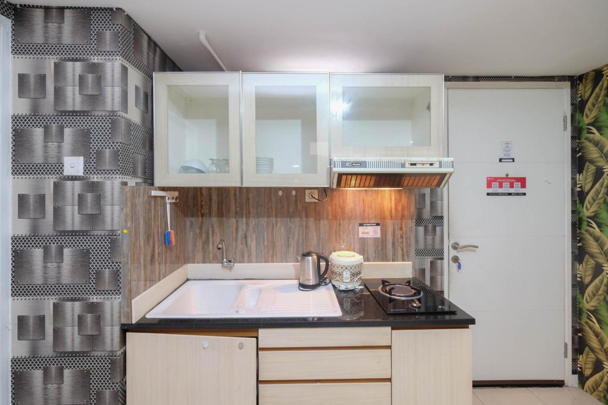 Apartment Great Location And Comfort 3br At Bassura By Travelio Jakarta