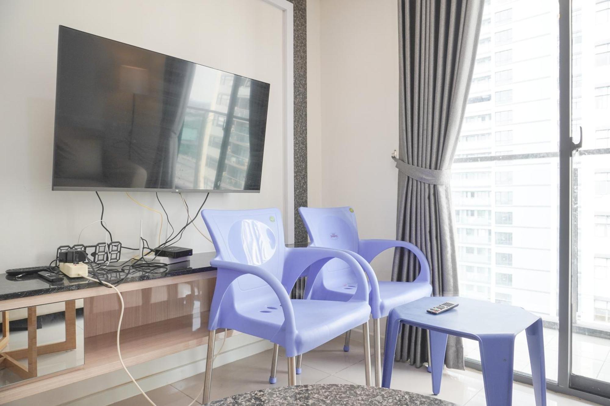 Elegant And Comfy 3br Daan Mogot By Travelio Apartment