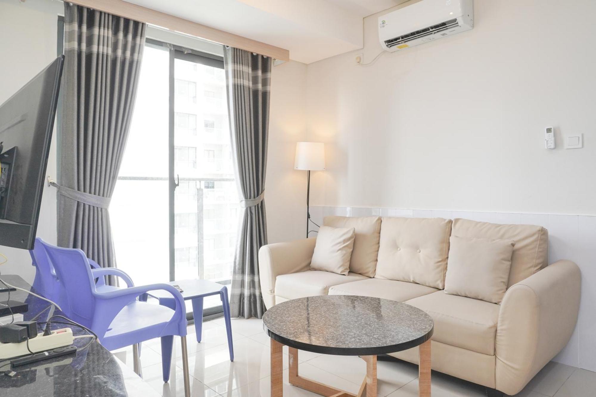 Apartment Elegant And Comfy 3br Daan Mogot By Travelio