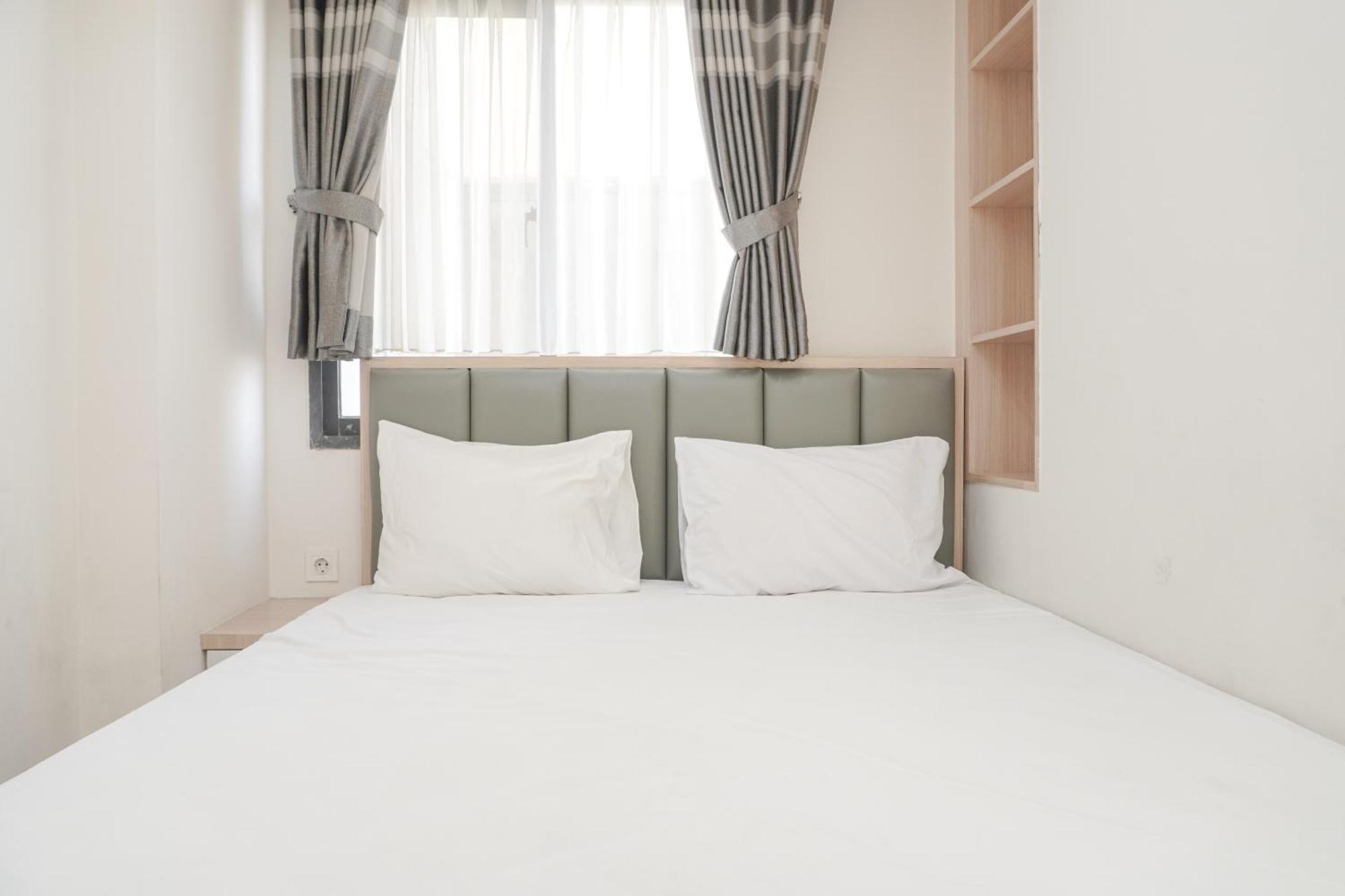 Elegant And Comfy 3br Daan Mogot By Travelio *