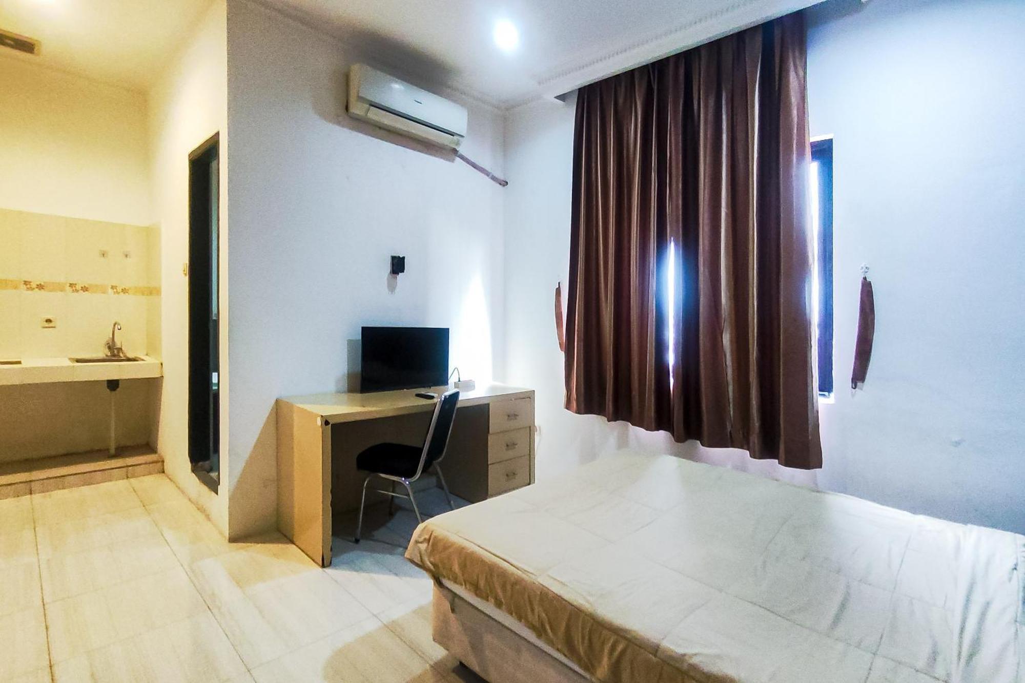 Jo Redpartner Hotel *