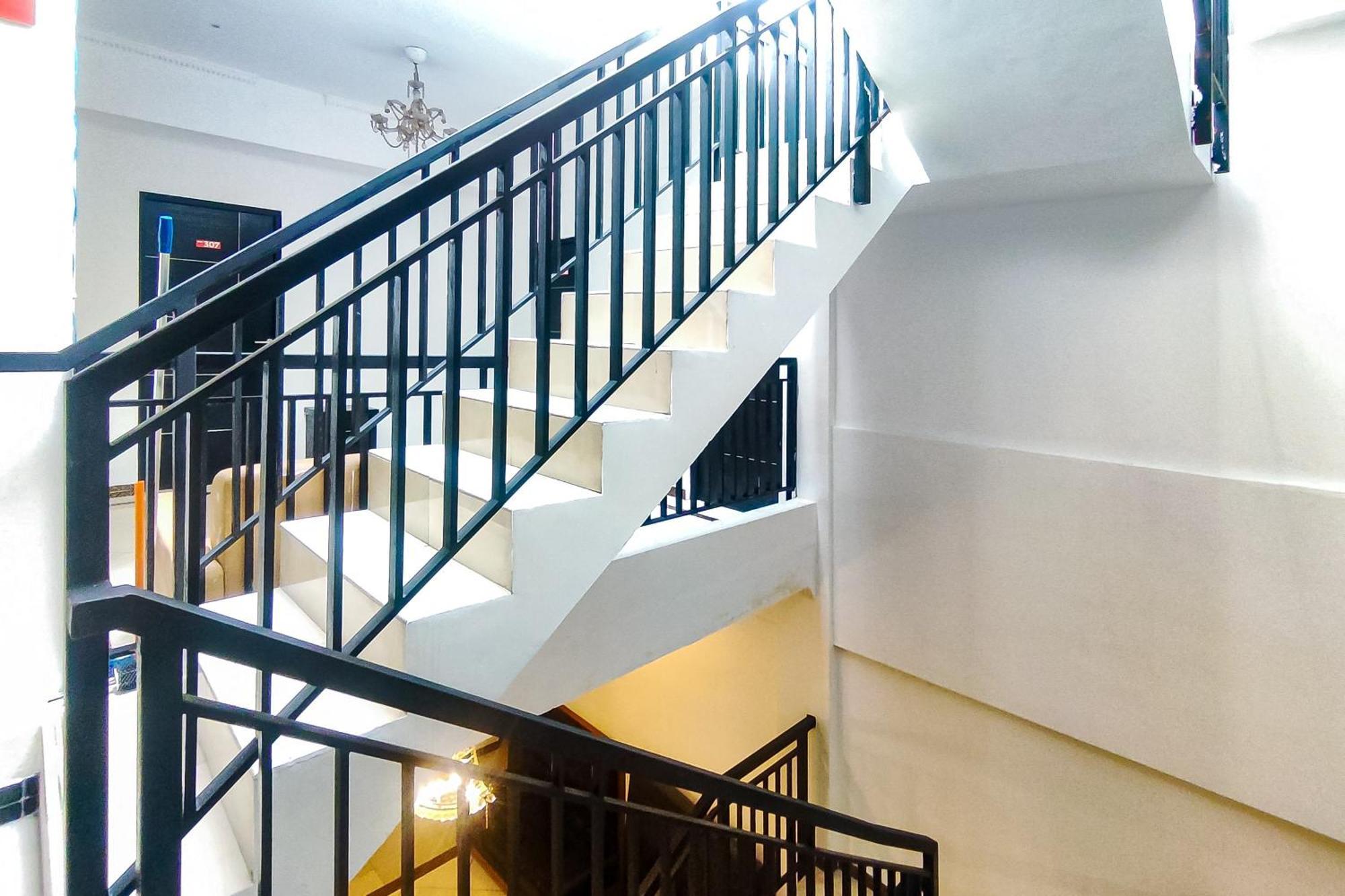 Hotel Jo Redpartner Jakarta