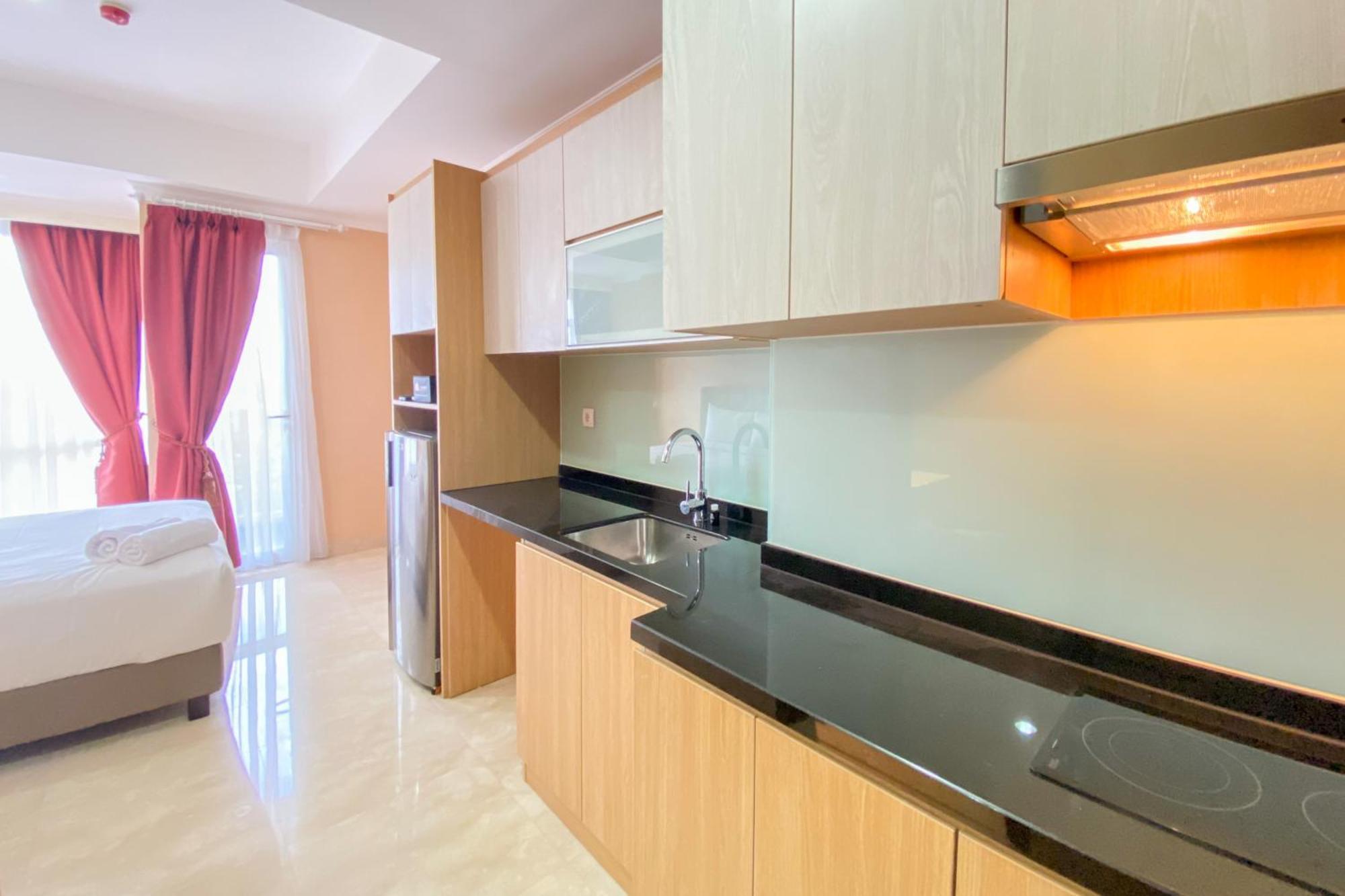 Designed And Homey At Menteng Park By Travelio * Jakarta
