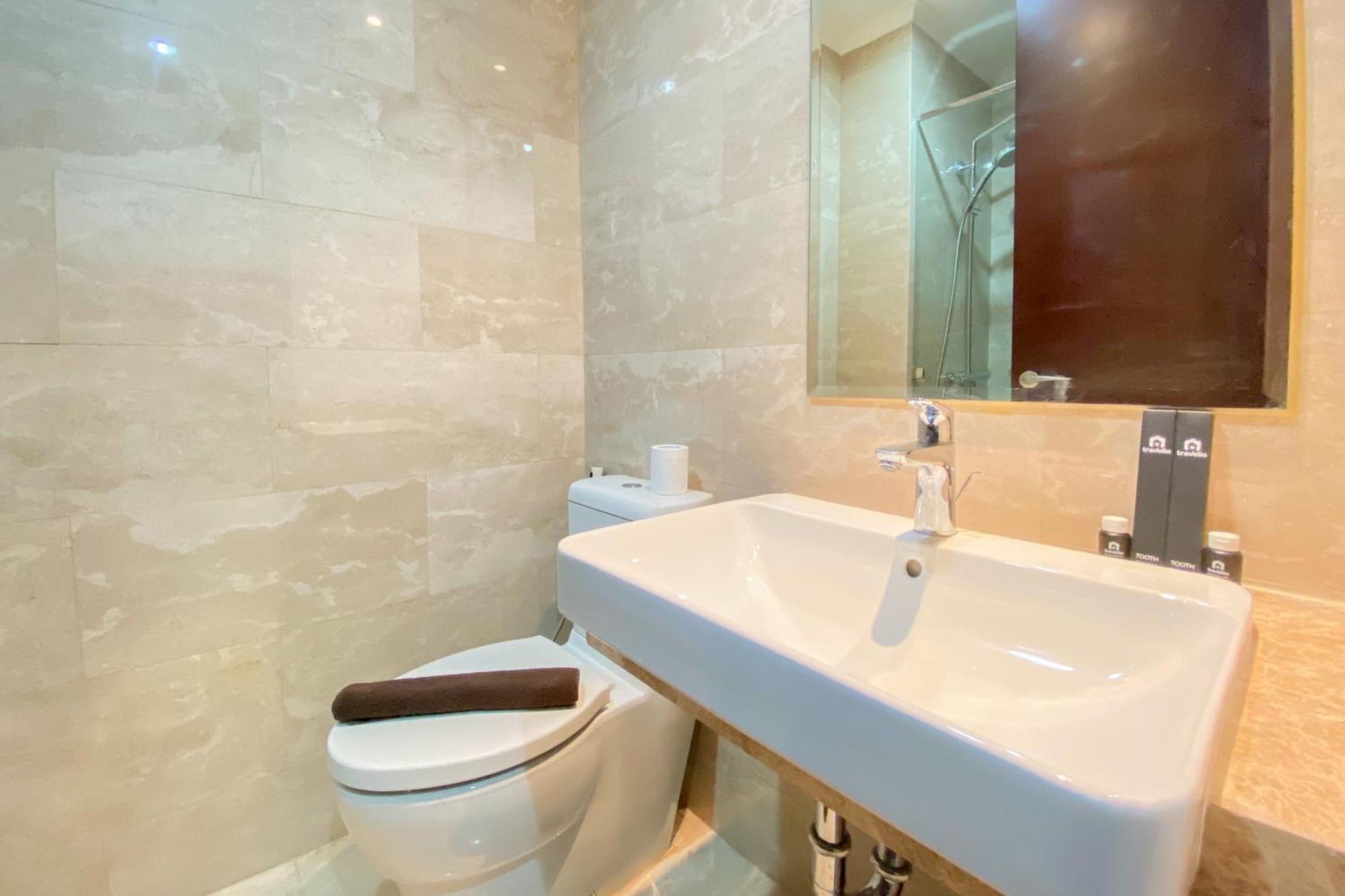 Designed And Homey At Menteng Park By Travelio Căn hộ *