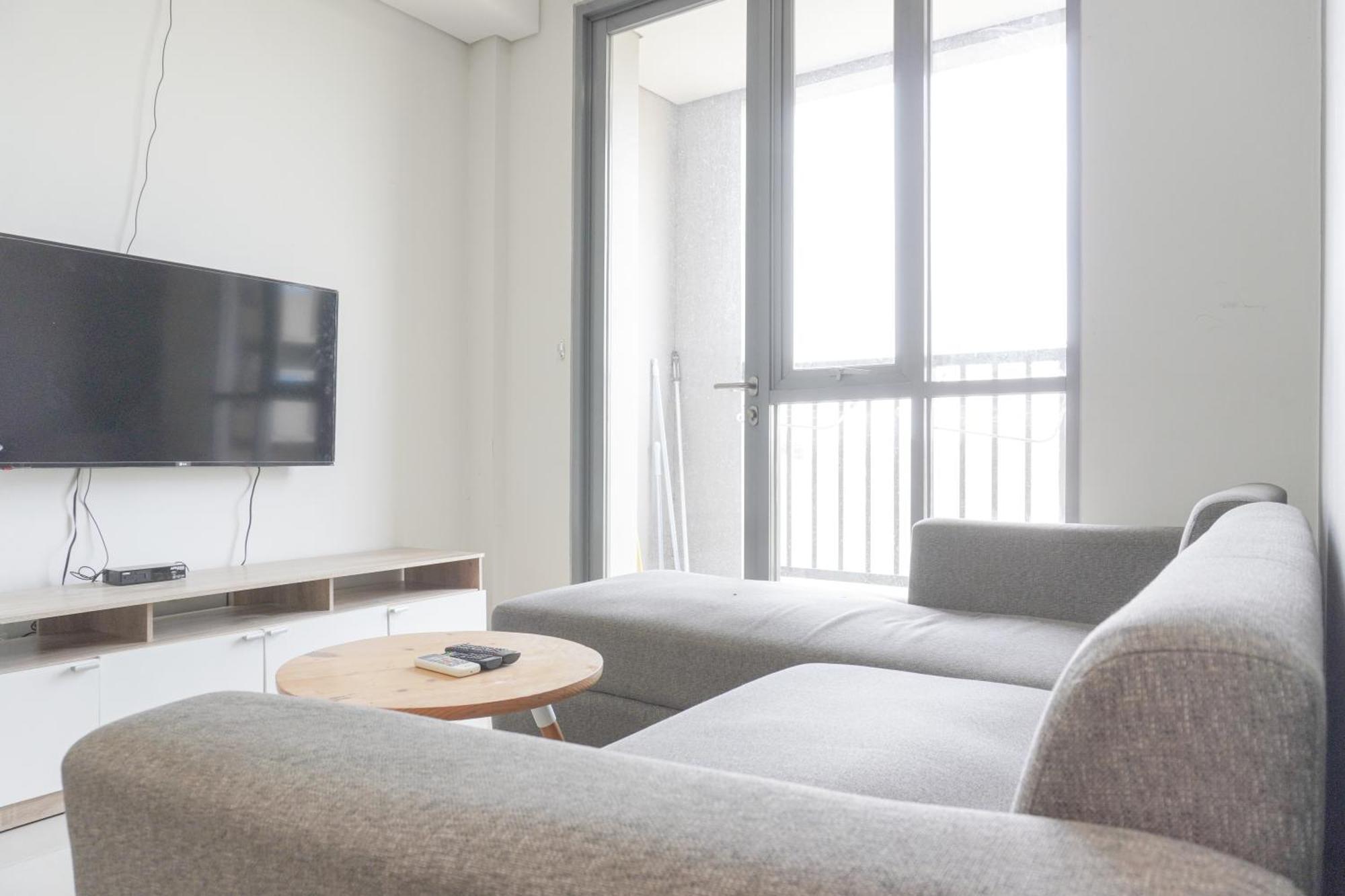 Brand New And 2br At Royal Olive By Travelio Apartment