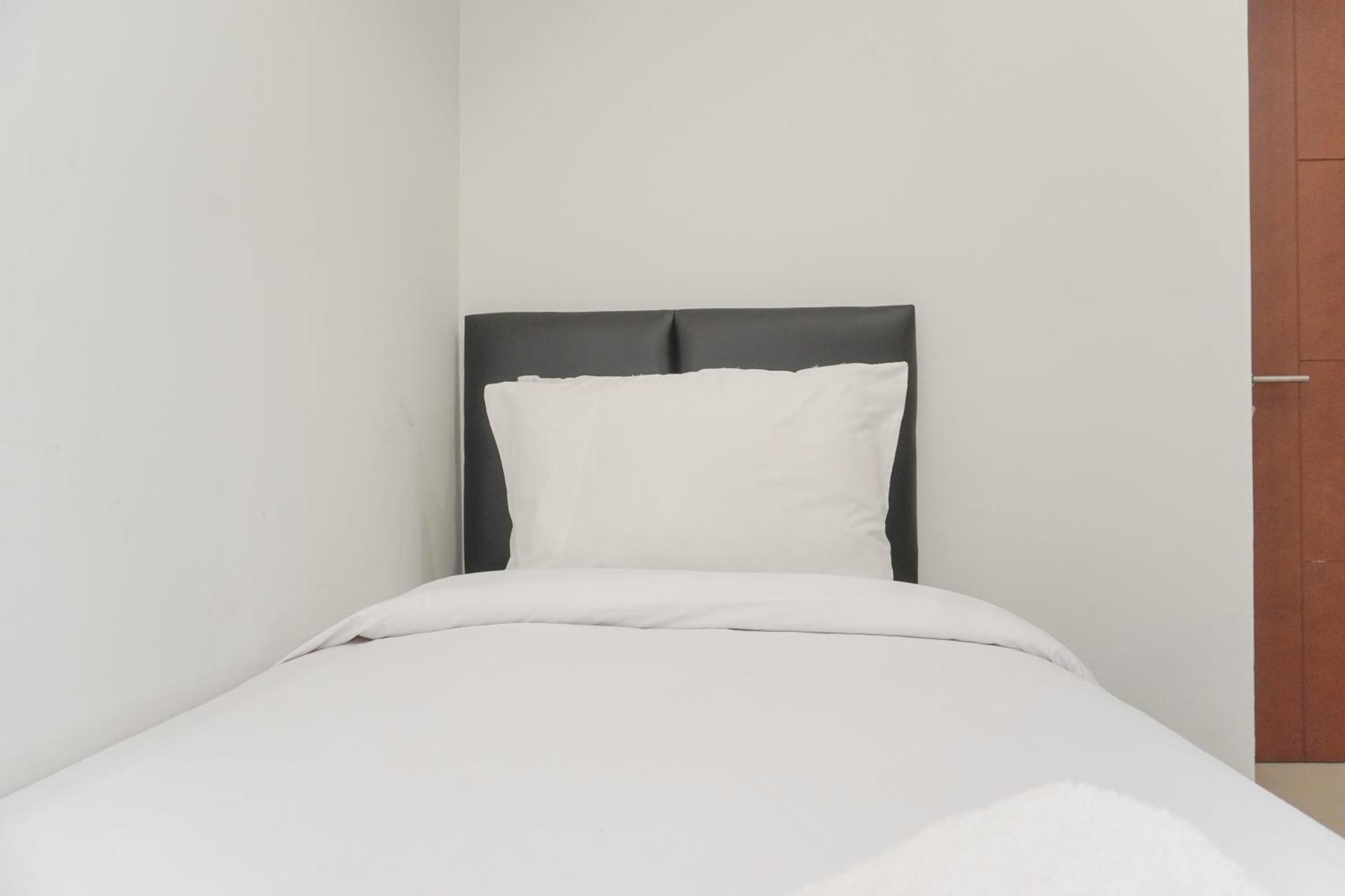 Brand New And 2br At Royal Olive By Travelio Apartment