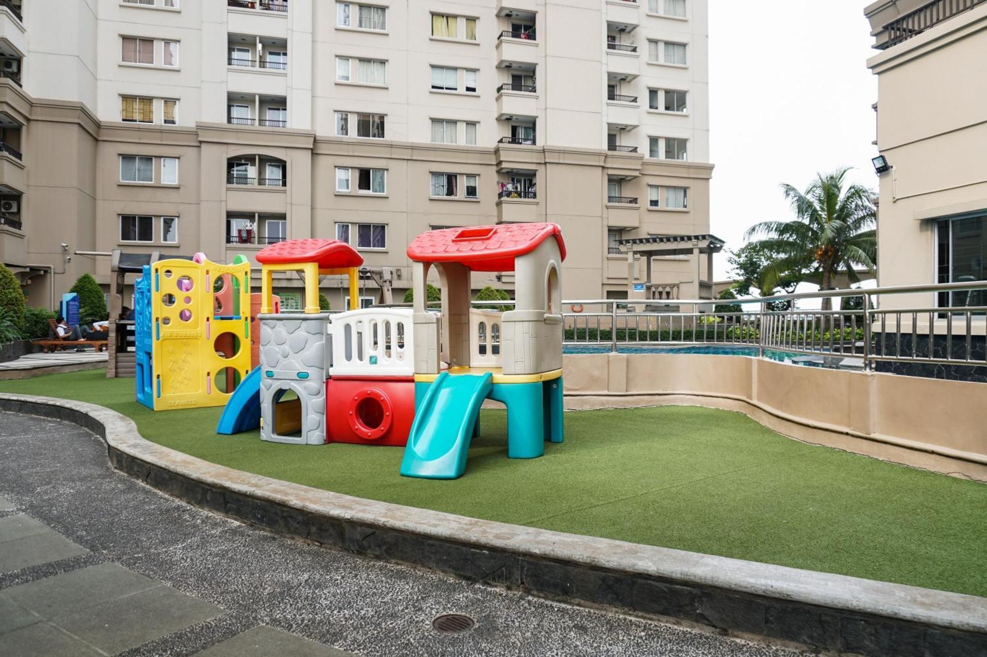 Elegant And Comfy 1br At Marina Ancol By Travelio Apartment