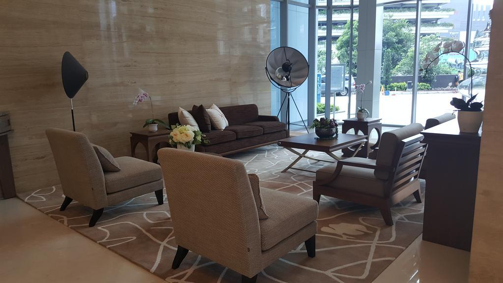 Signature @ The Windsor Apartment