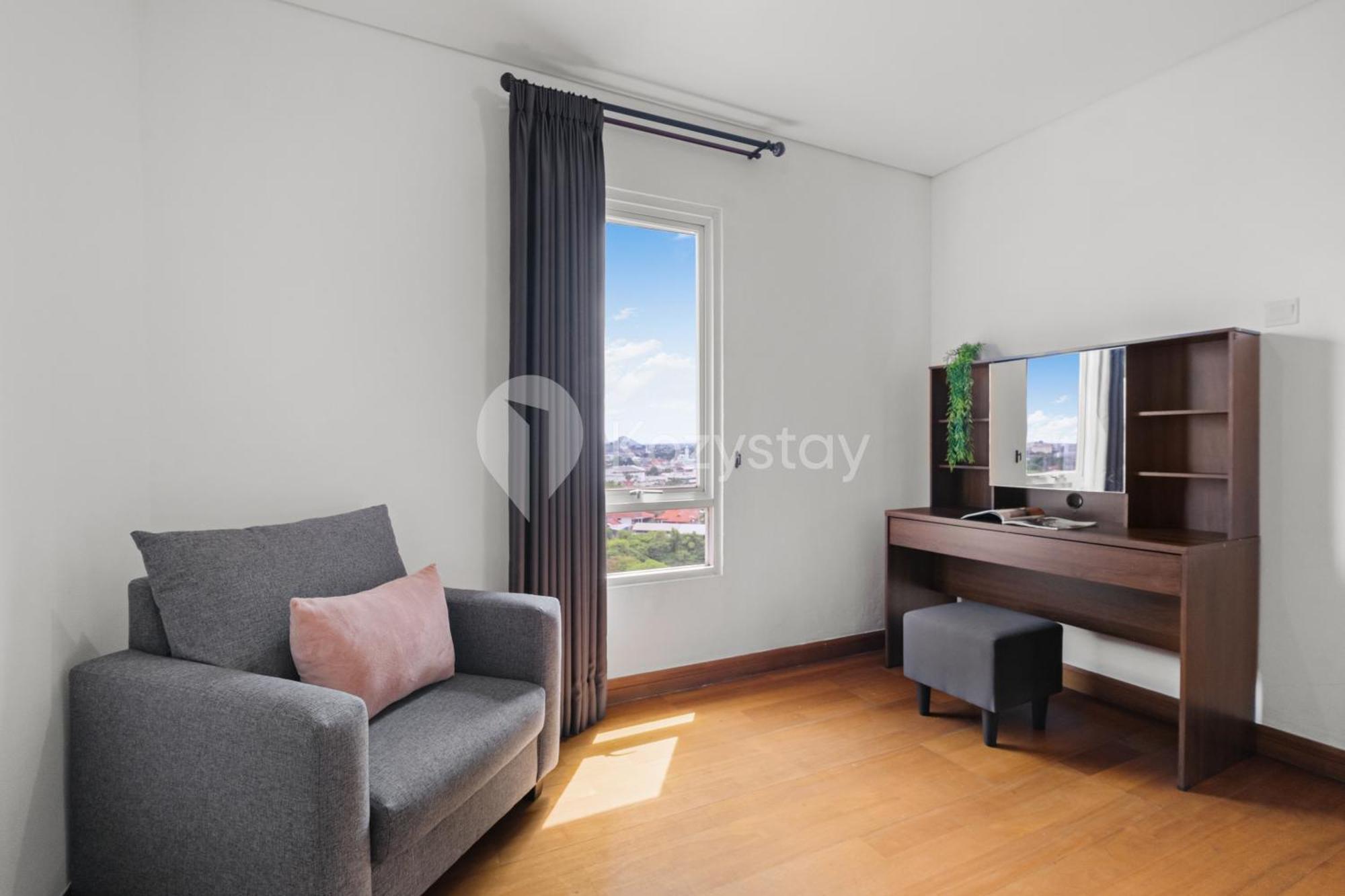 Tovia By Kozystay - Senayan Apartment