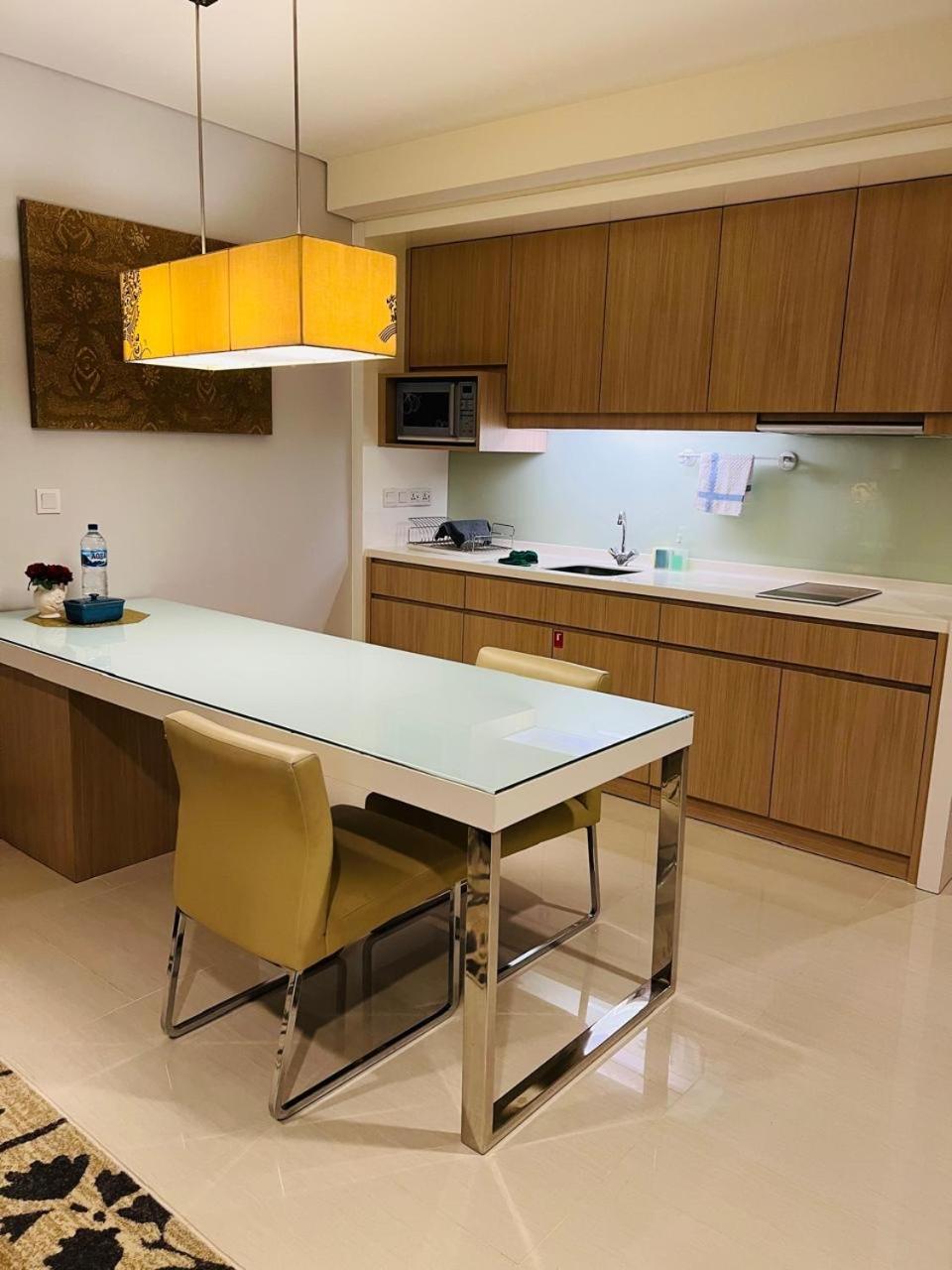 1 Bedroom Executive At The H Tower Kuningan By Lorenso Appartement