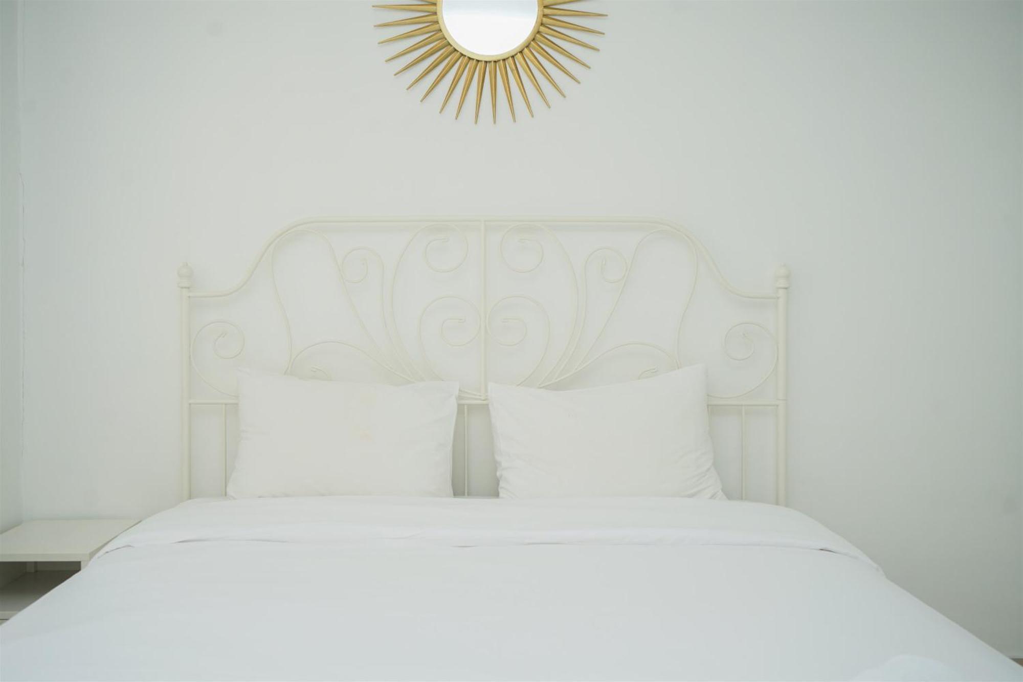 Strategic And Homey 2br At Puri Garden Near Mall By Travelio