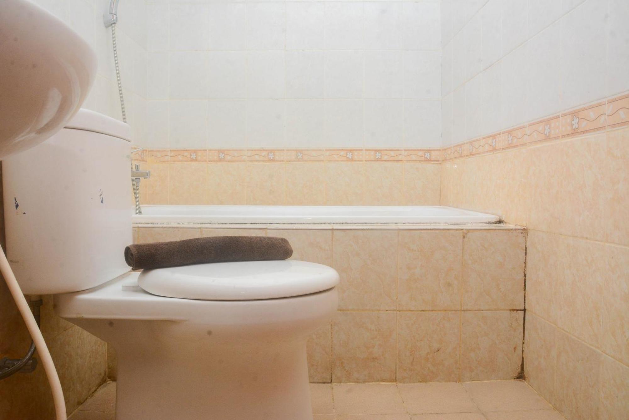 And Comfort 2br At Grand Palace Kemayoran By Travelio Apartment *