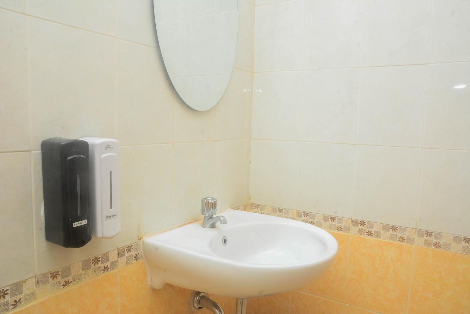 Apartment And Comfort 2br At Grand Palace Kemayoran By Travelio