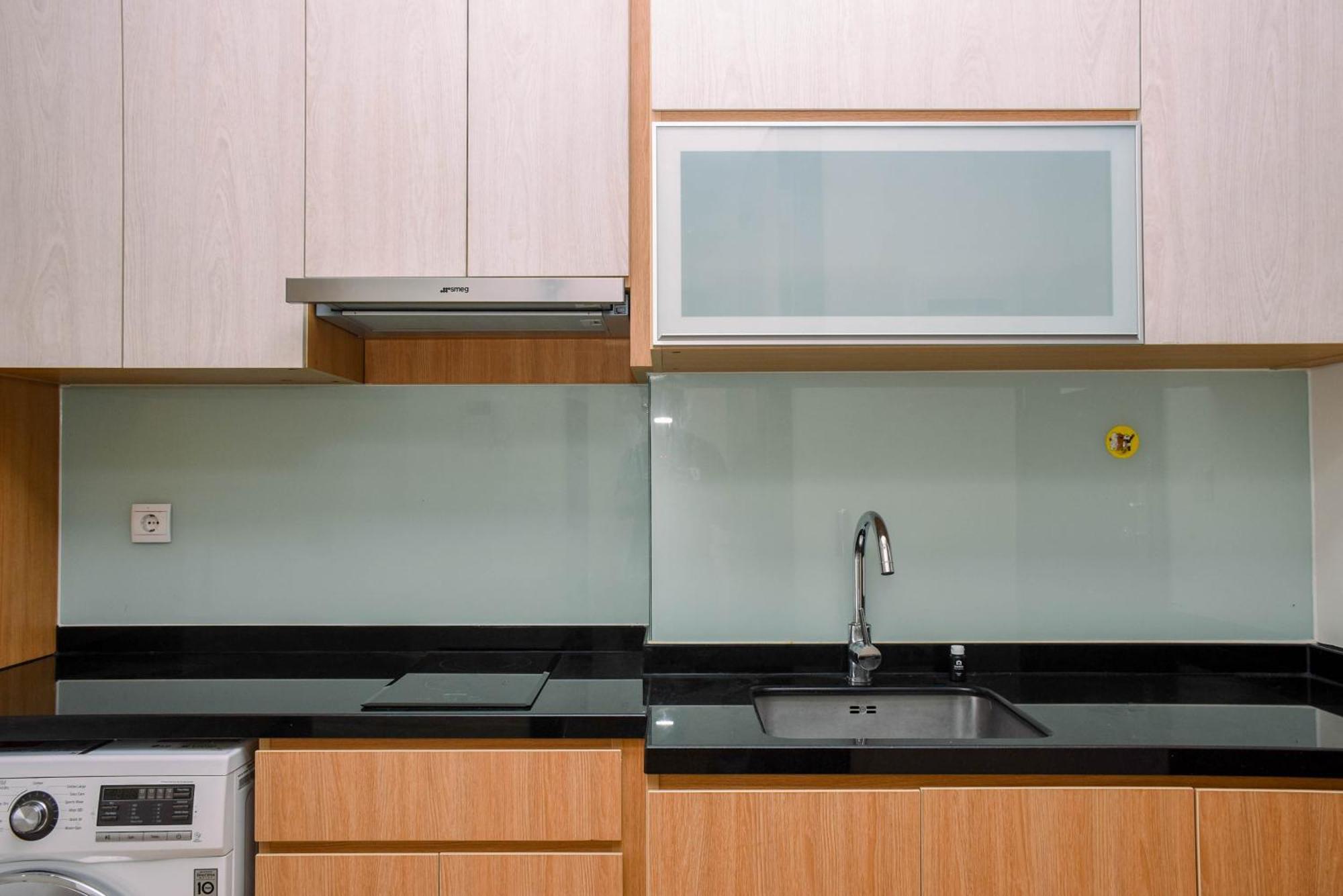 Fancy And At Menteng Park By Travelio Apartment Jakarta