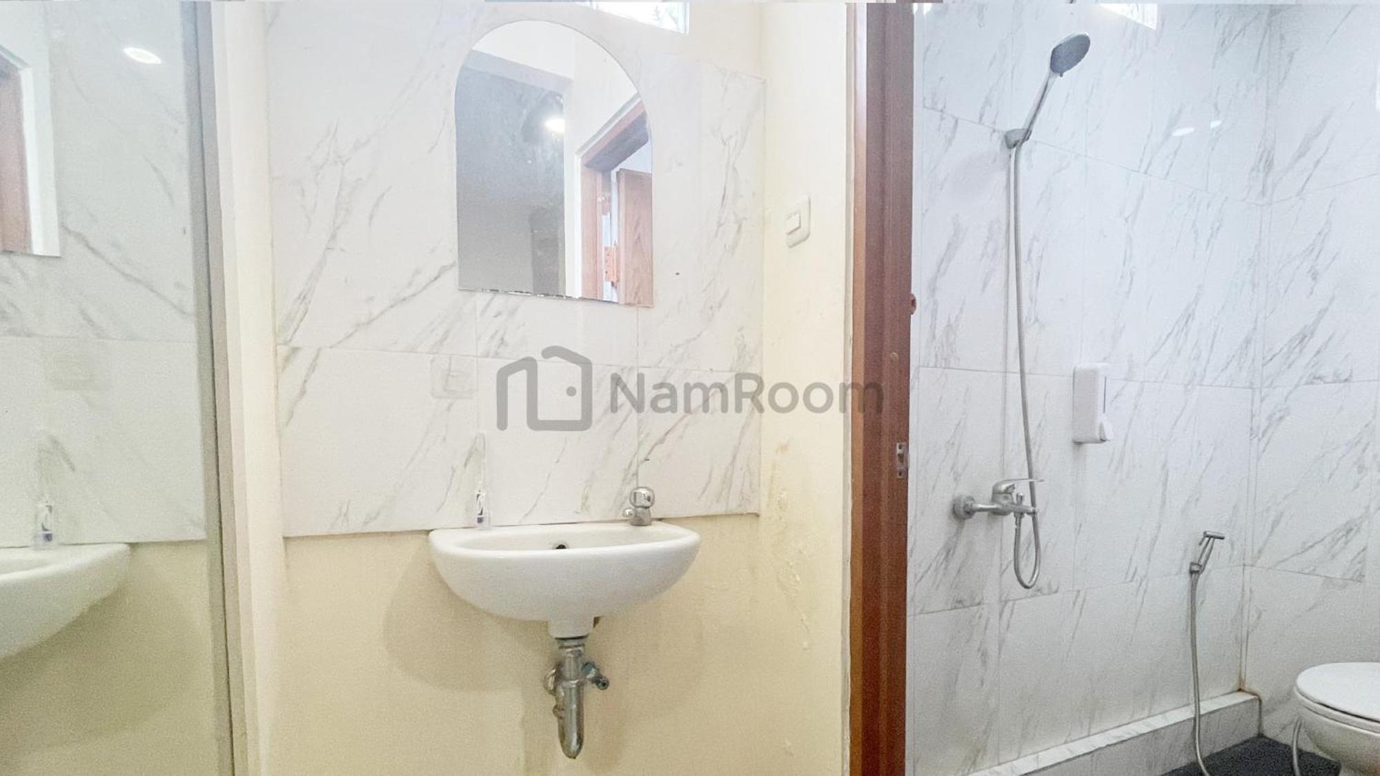 Taisir By Namroom Guest house Jakarta