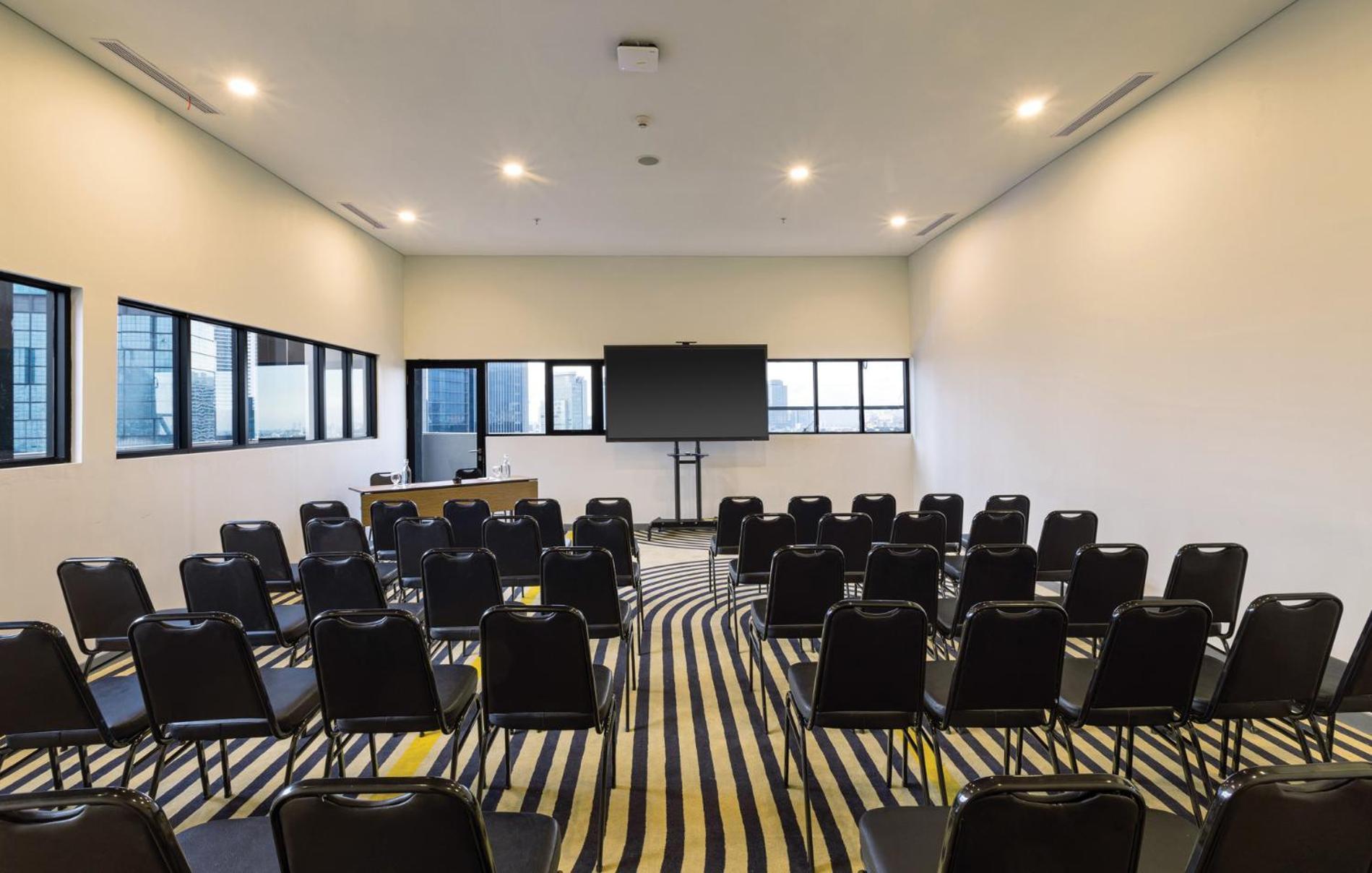 Hotel Artotel Hub Simpang Temu Jakarta