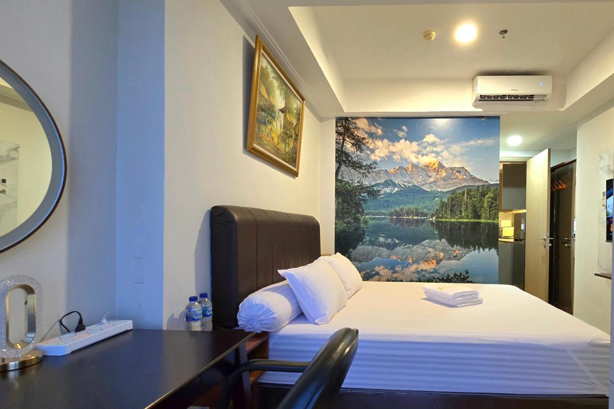 Sea View With Bridge At Gold Coast Pik High Floor Apartment