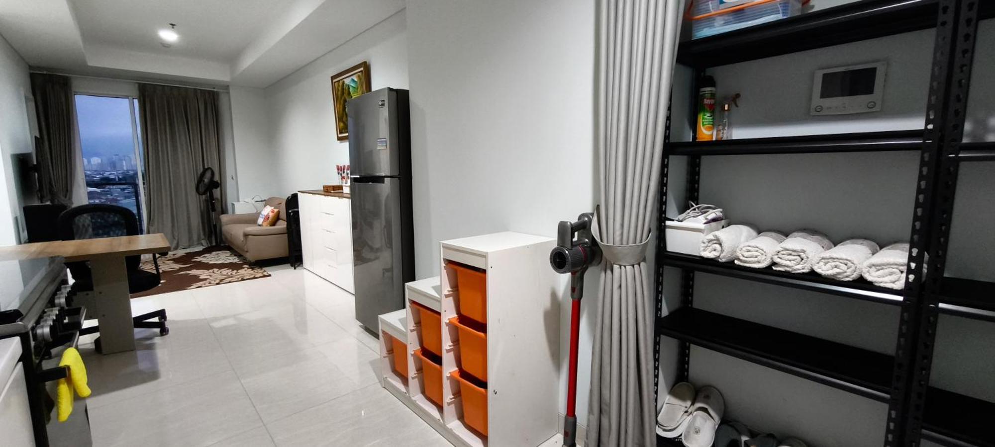 Grand & Spacious 2-bedroom Family Retreat * Jakarta