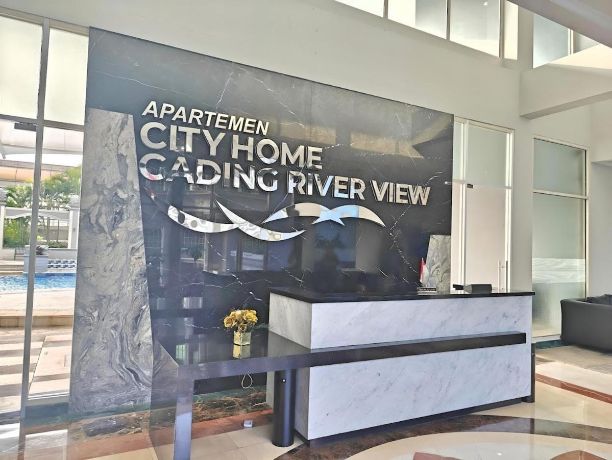 Strategic 2br Gading Moi With Wi-fi, Pool & Gym By 2ndhome