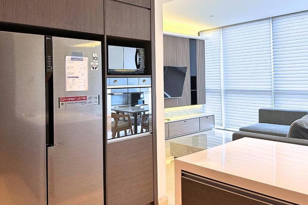 Lux & Spacious 3br In Jacarta