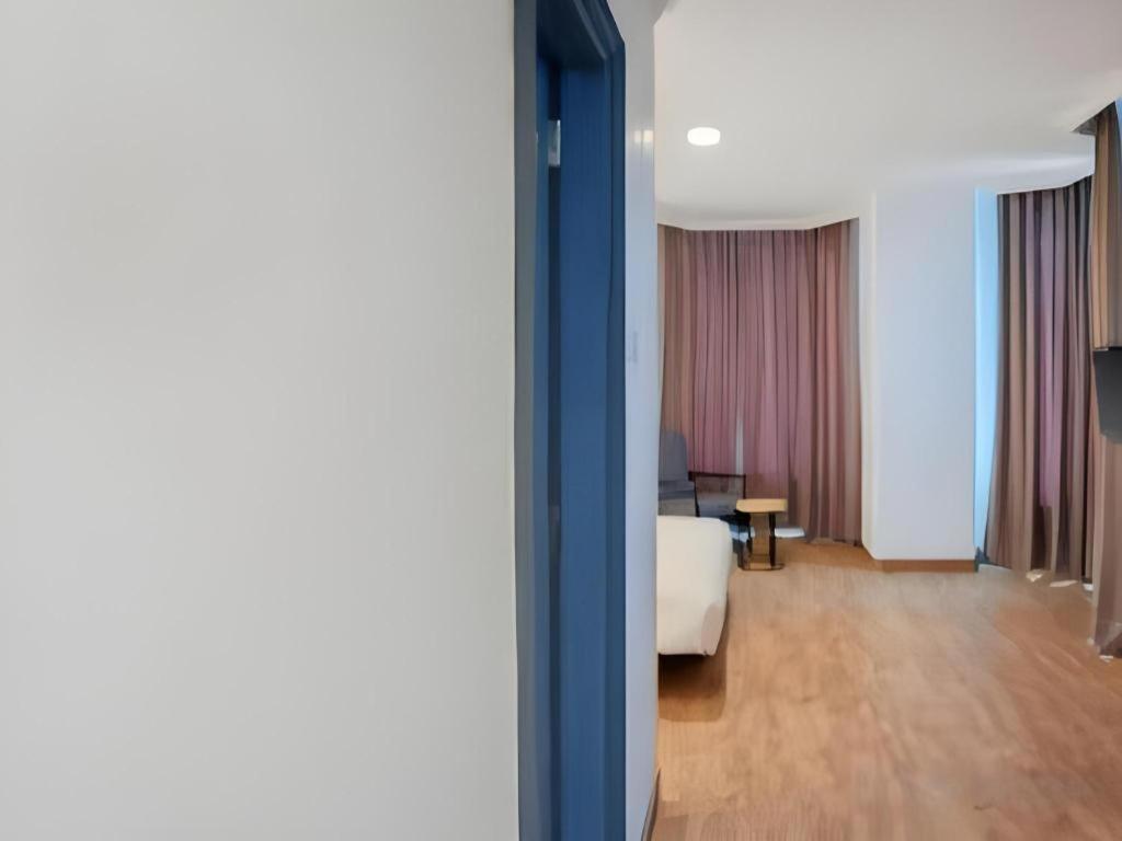 Hotel Oyo Townhouse 2 Gunung Sahari 3*