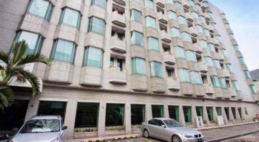 Hotel Oyo Townhouse 2 Gunung Sahari 3*
