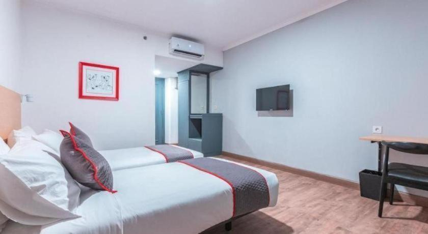 Oyo Townhouse 2 Gunung Sahari Jakarta