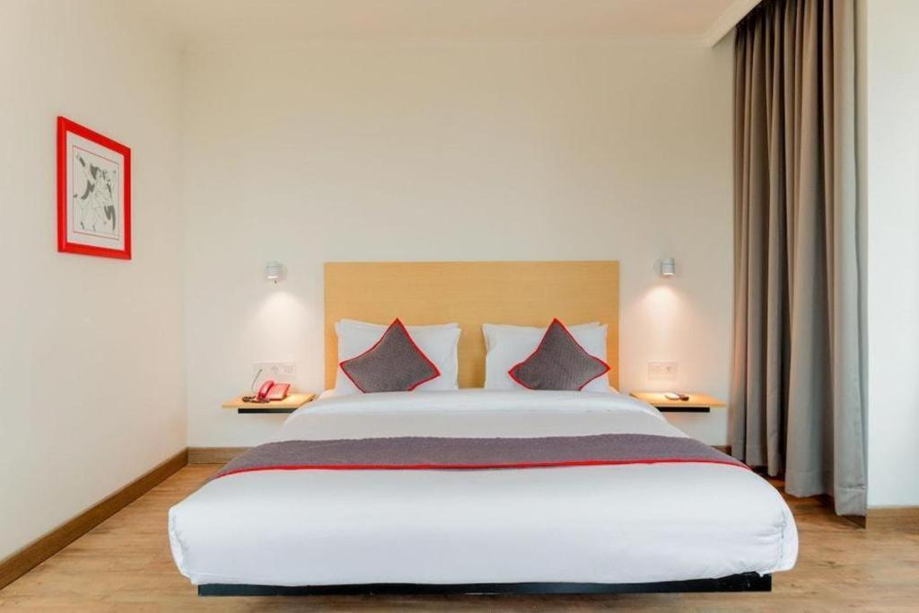 Oyo Townhouse 2 Gunung Sahari Hotel