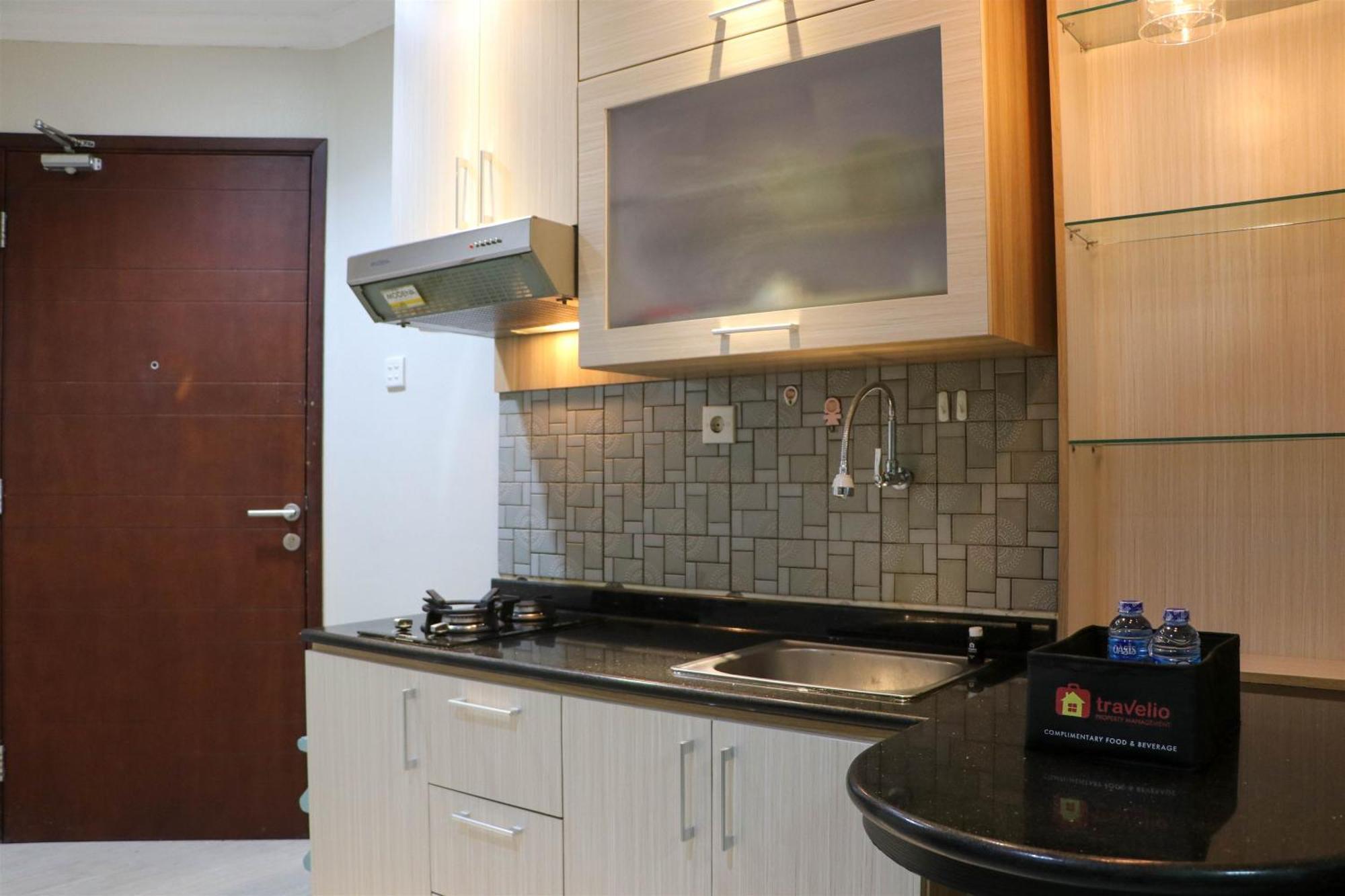 Apartment Cozy At Mangga Dua By Travelio Jakarta
