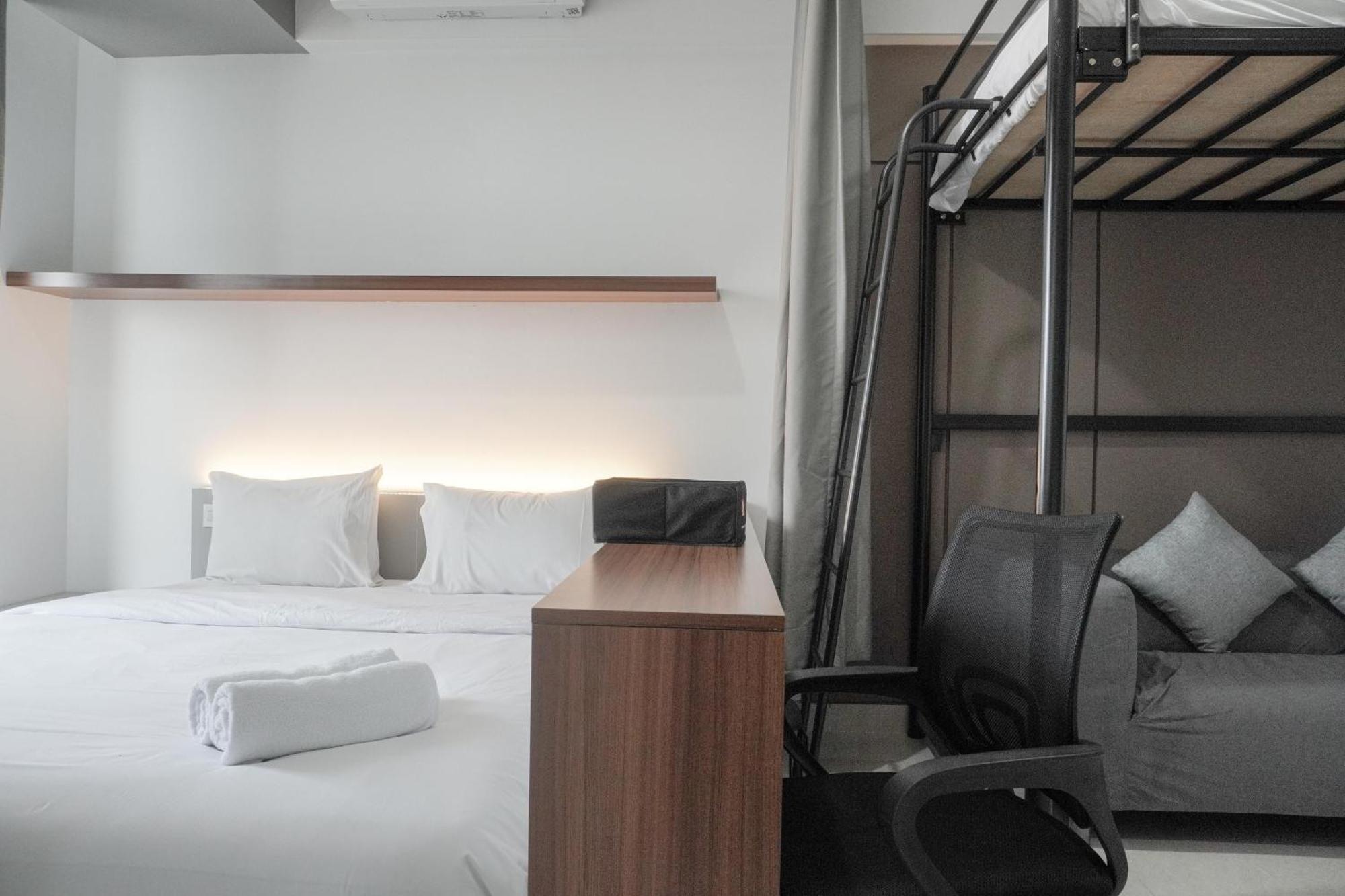 Comfort And Warm At West Vista By Travelio *