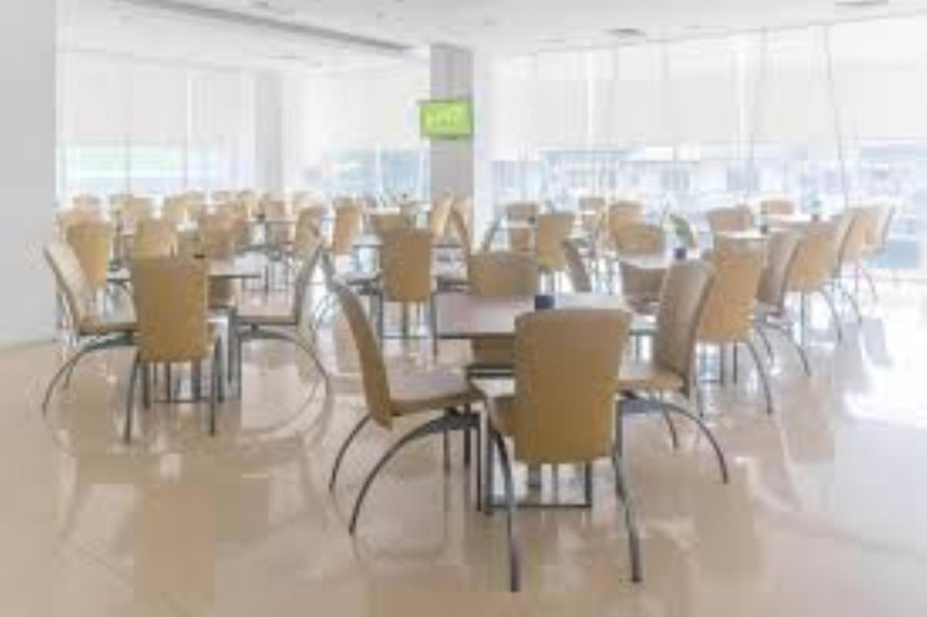 Whiz Cikini Hotel Jakarta