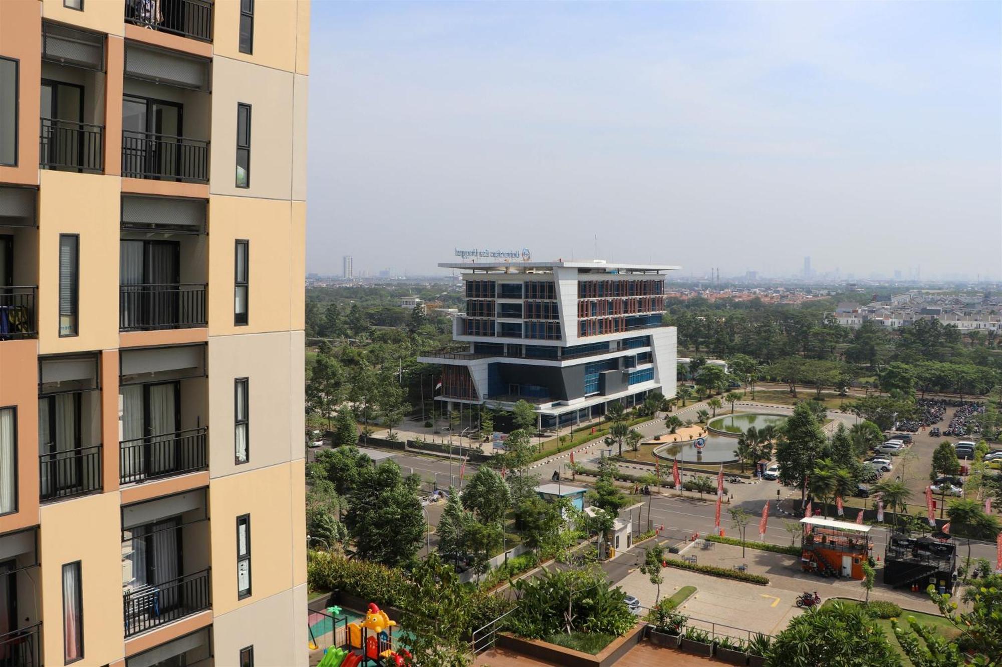 Comfy At Sayana Bekasi By Travelio