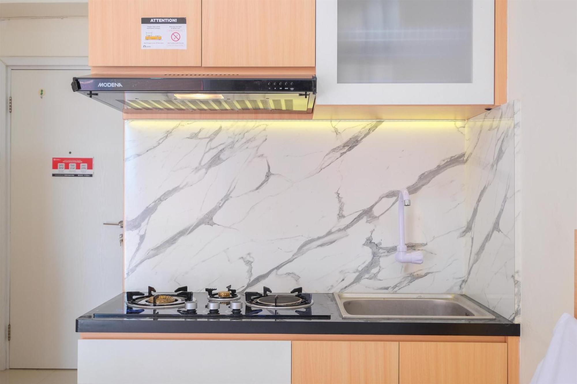 Apartment And Comfy At Pramuka By Travelio Jakarta