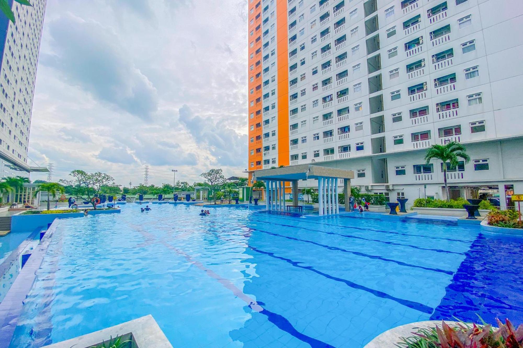 And Comfy At Pramuka By Travelio *
