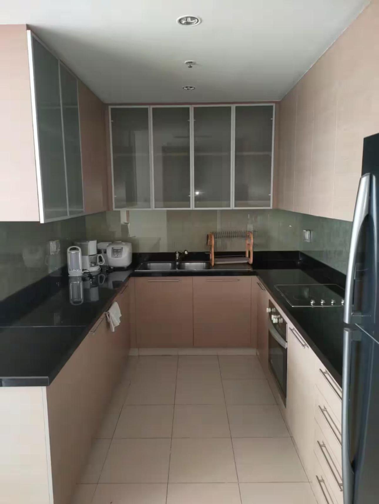 Oakwood Premier Cozmo - 2 Bedroom Exclusive Apartment *