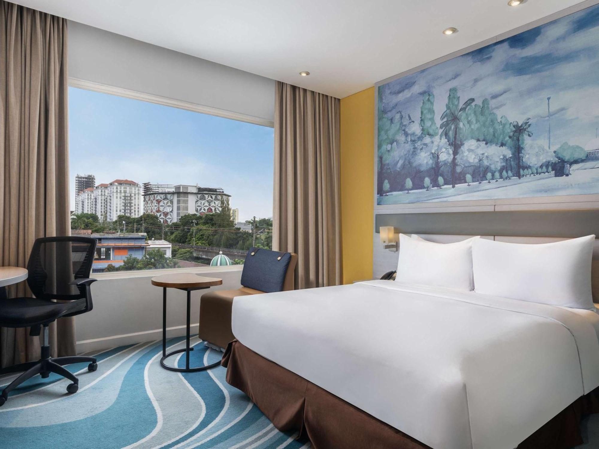 Hotel Mercure Cikini 4*