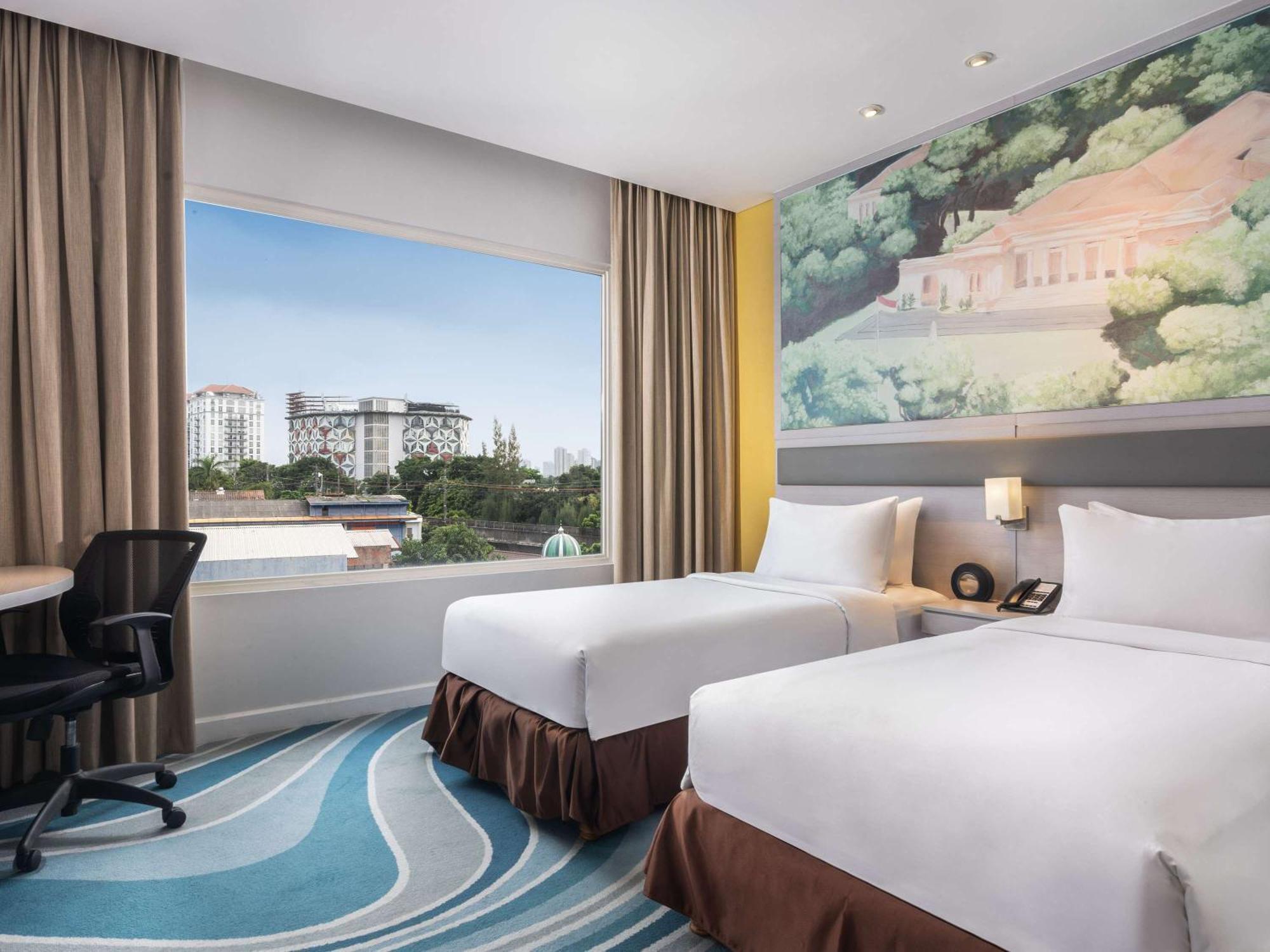 Mercure Cikini Hotel 4*