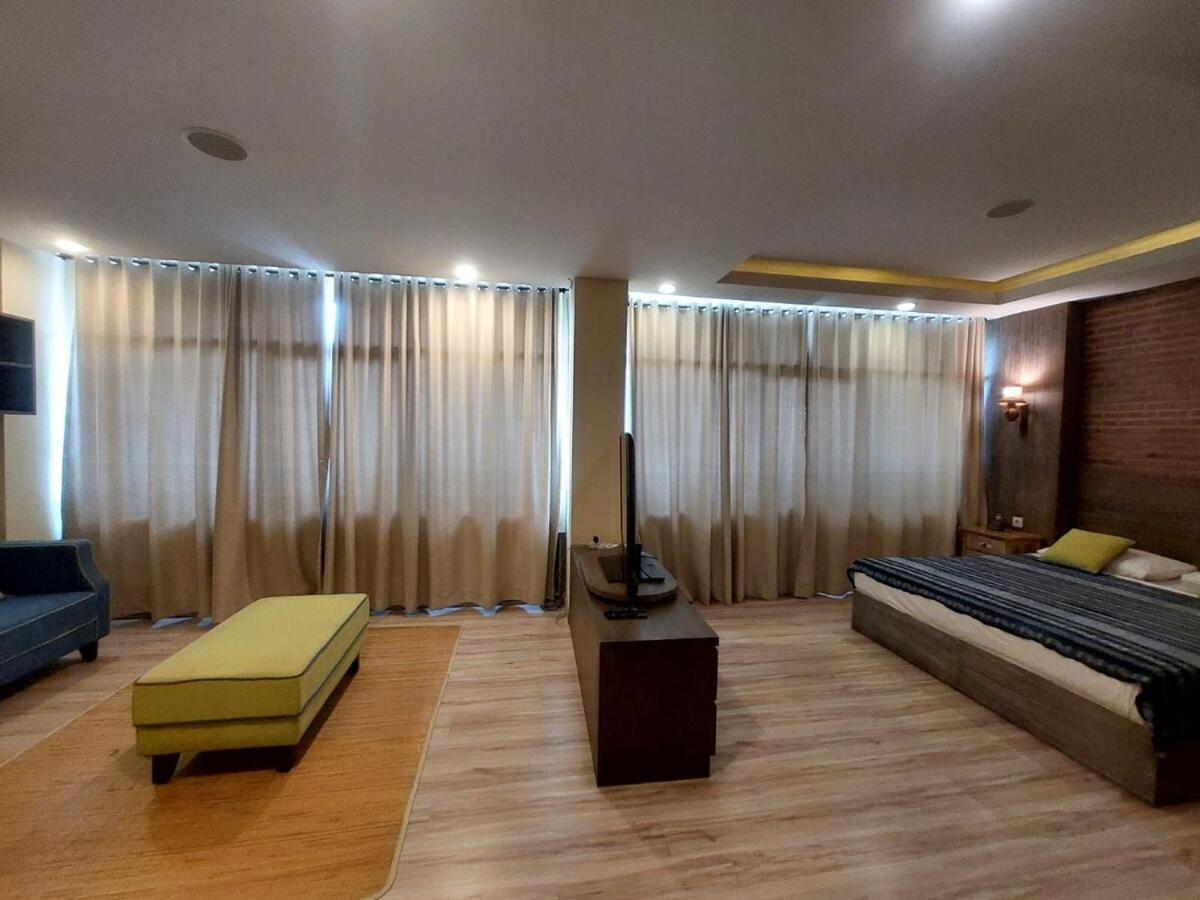 Aparthotel Senayan