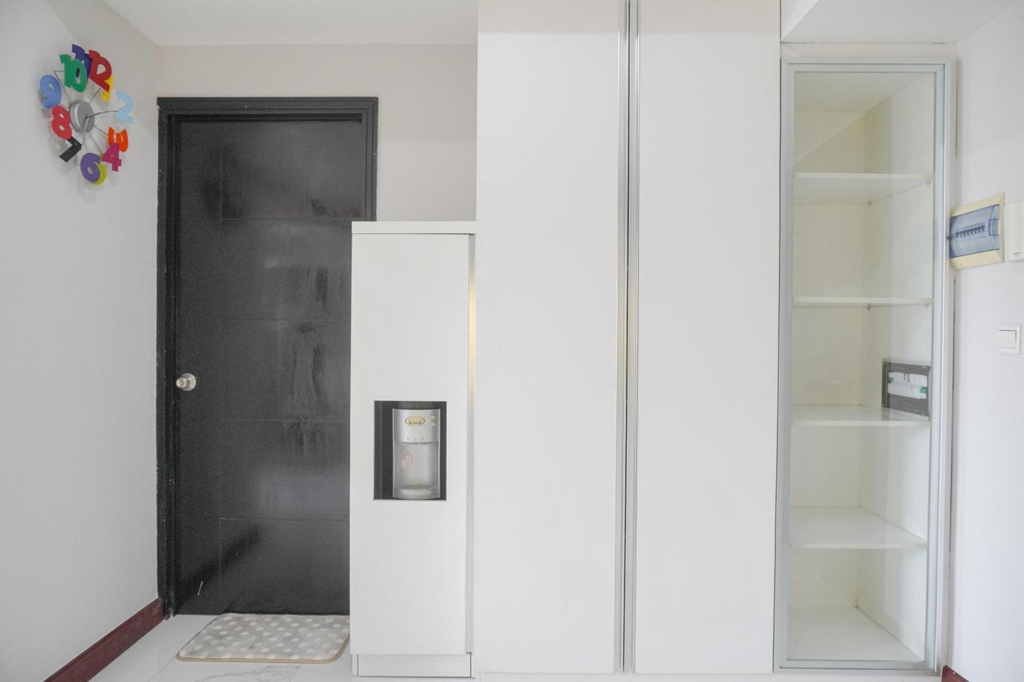 Warm And Comfort Living 1br At 8th Ambassade Kuningan By Travelio Apartment