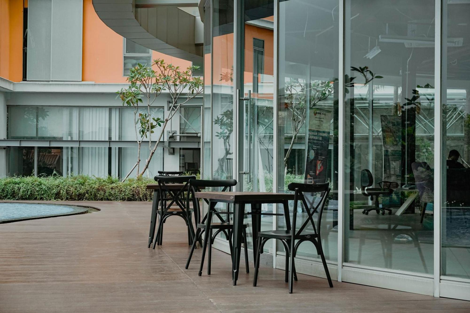 Apartment And Comfort 2br At Pejaten Park By Travelio Jakarta